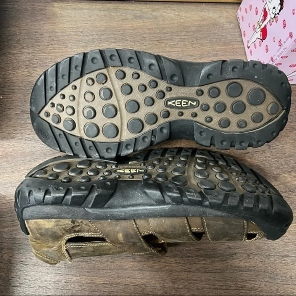 Keen leather sz